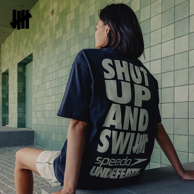 Camiseta de manga corta unisex - Streetwear Brand Undefeated reseña y precio